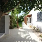Nemo Vicino Al Mare Фонтане-Бьянке